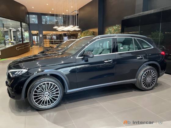 MERCEDES-BENZ GLC 300 2.0 MHEV AMG LINE 4MATIC 9G-TRONIC